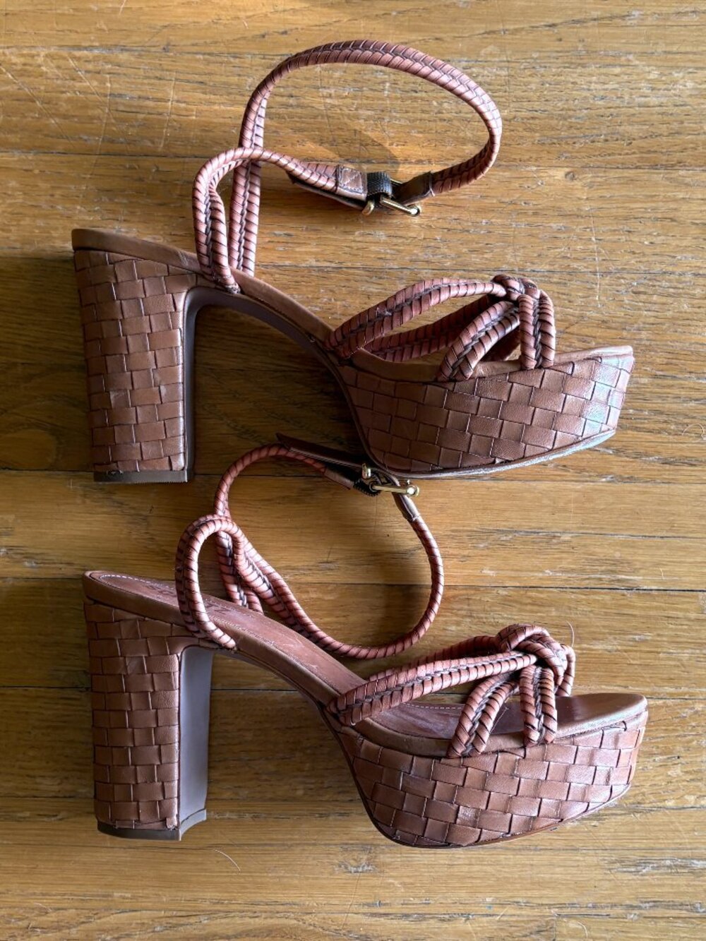 Schutz // Khari Platform Ankle-Strap Sandals - Picture 4 of 6